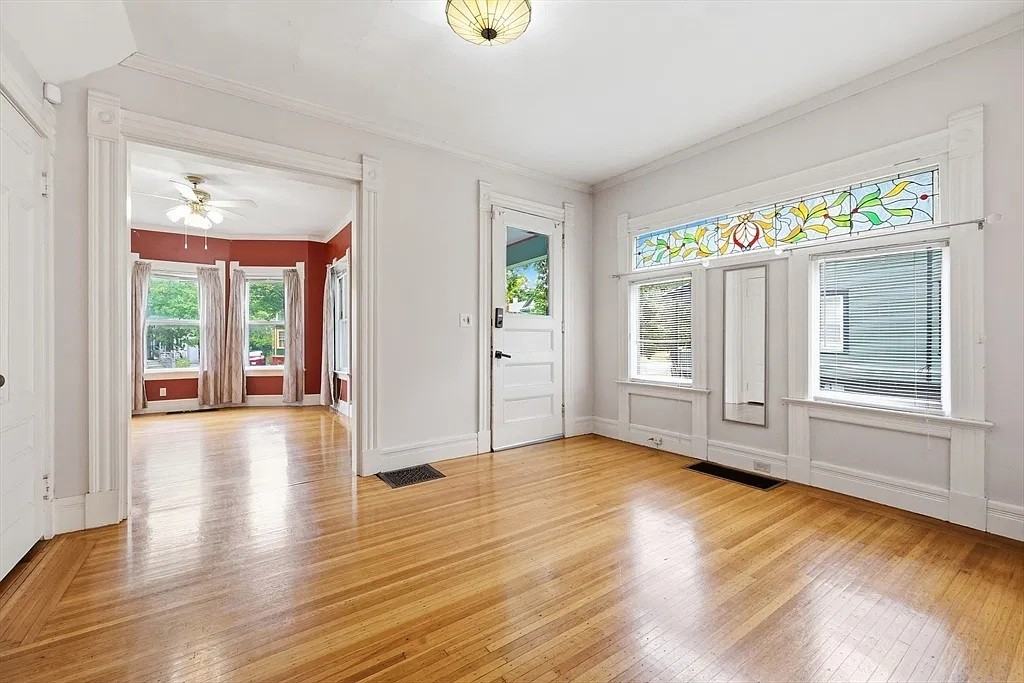 77 Firglade Ave #NA - Photo 2 of 22