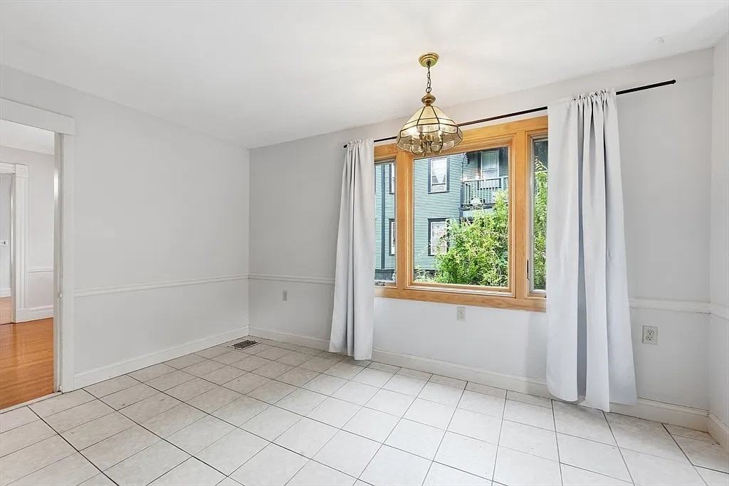 77 Firglade Ave #NA - Photo 3 of 22