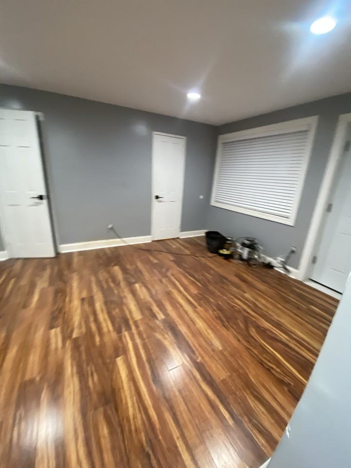 335 54th St Ne Apt 2 #NA - Photo 3 of 15