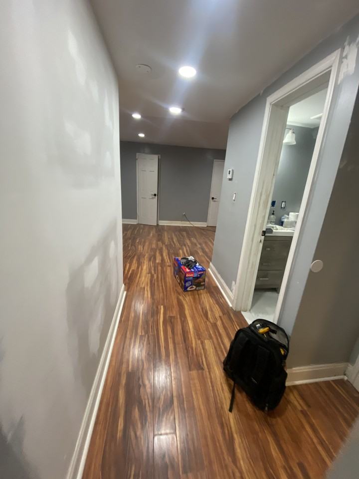 335 54th St Ne Apt 2 #NA - Photo 4 of 15