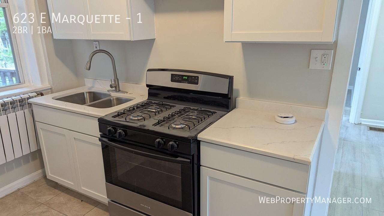 623 E Marquette Rd #1 - Photo 2 of 13