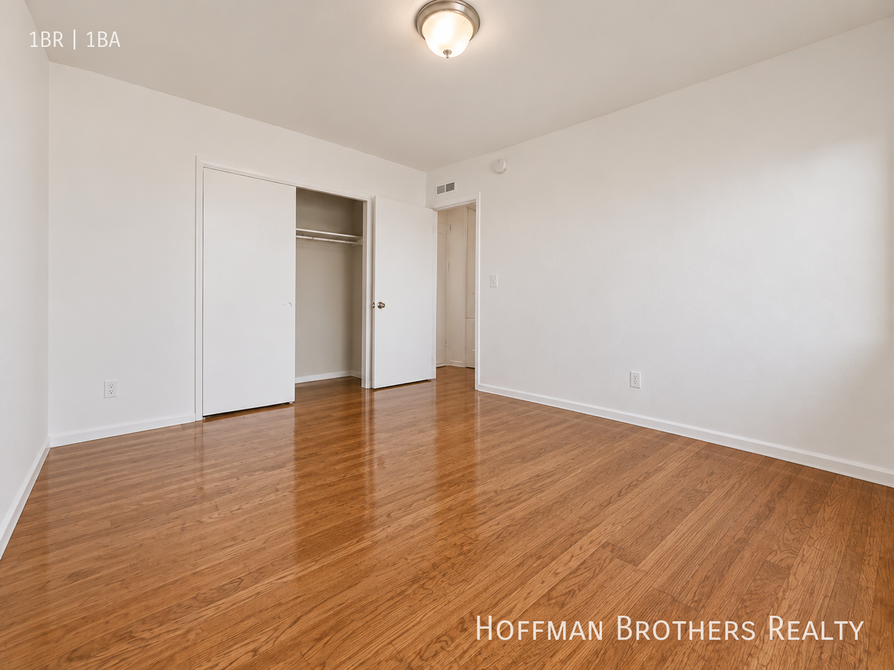 1162 N Orange Grove Ave #3 - Photo 4 of 5