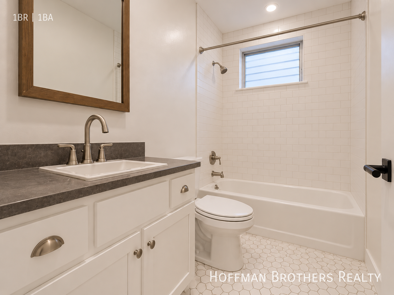 1162 N Orange Grove Ave #3 - Photo 5 of 5