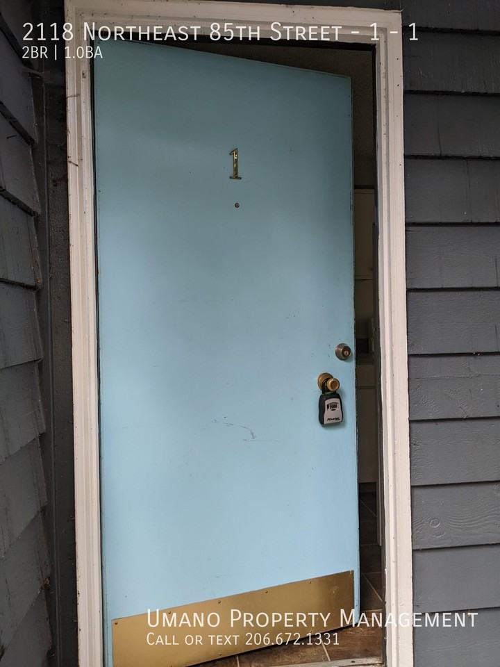 2118 Ne 85th St #1 - Photo 2 of 11