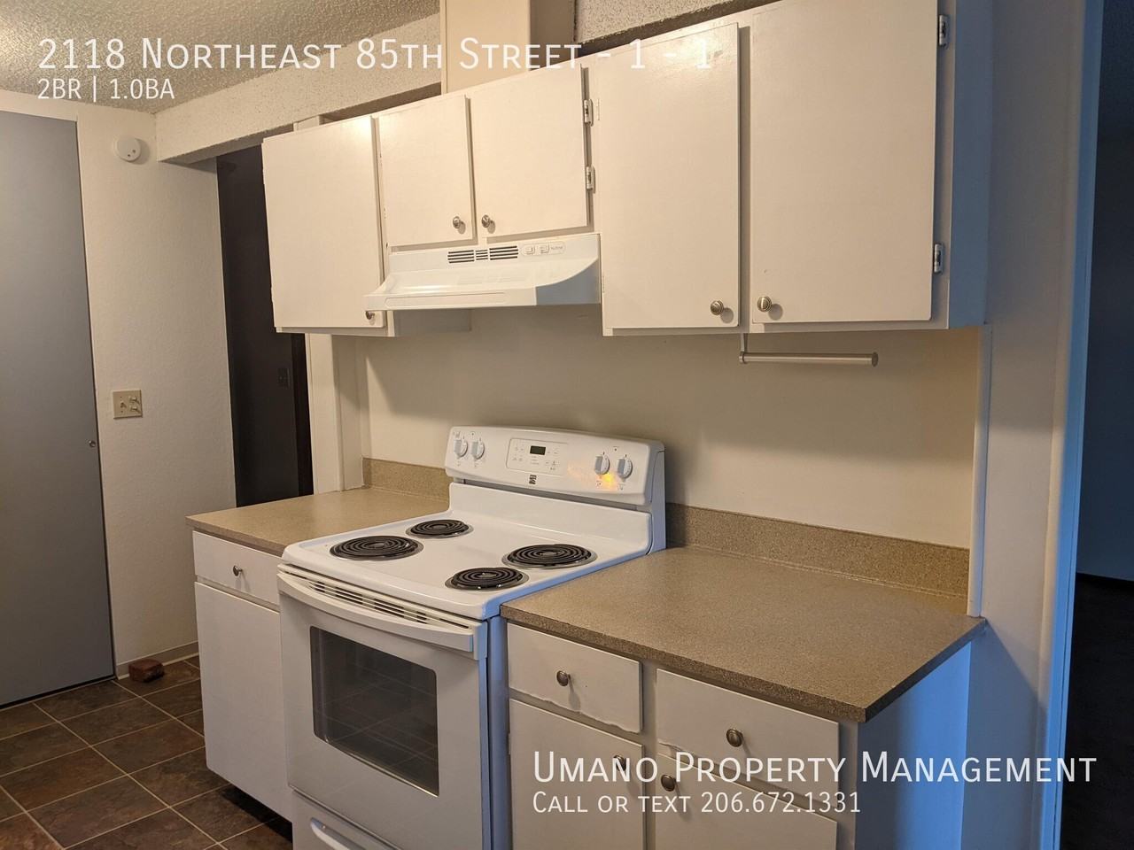 2118 Ne 85th St #1 - Photo 3 of 11