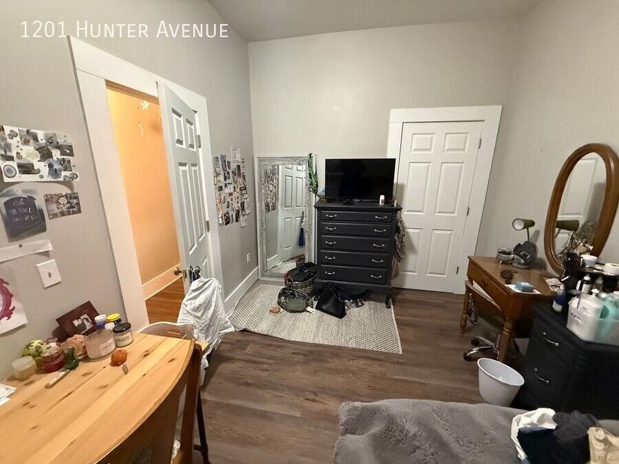 1201 Hunter Ave - Photo 6 of 17
