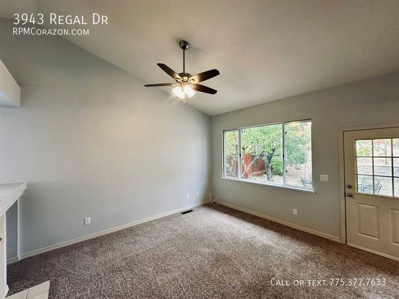 3943 Regal Dr - Photo 7 of 28