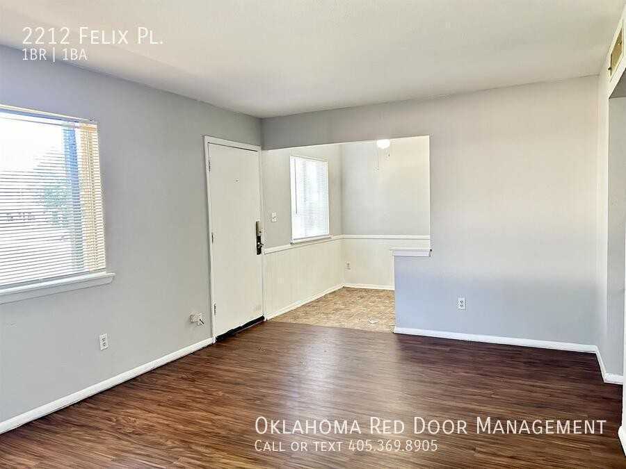 2212 Felix Pl #103 - Photo 4 of 21