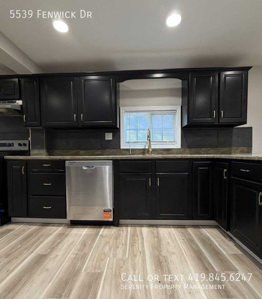5539 Fenwick Dr - Photo 5 of 11