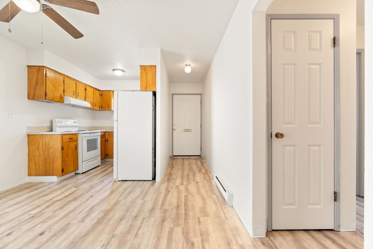 150 Nw 15th St #NA - Photo 4 of 10