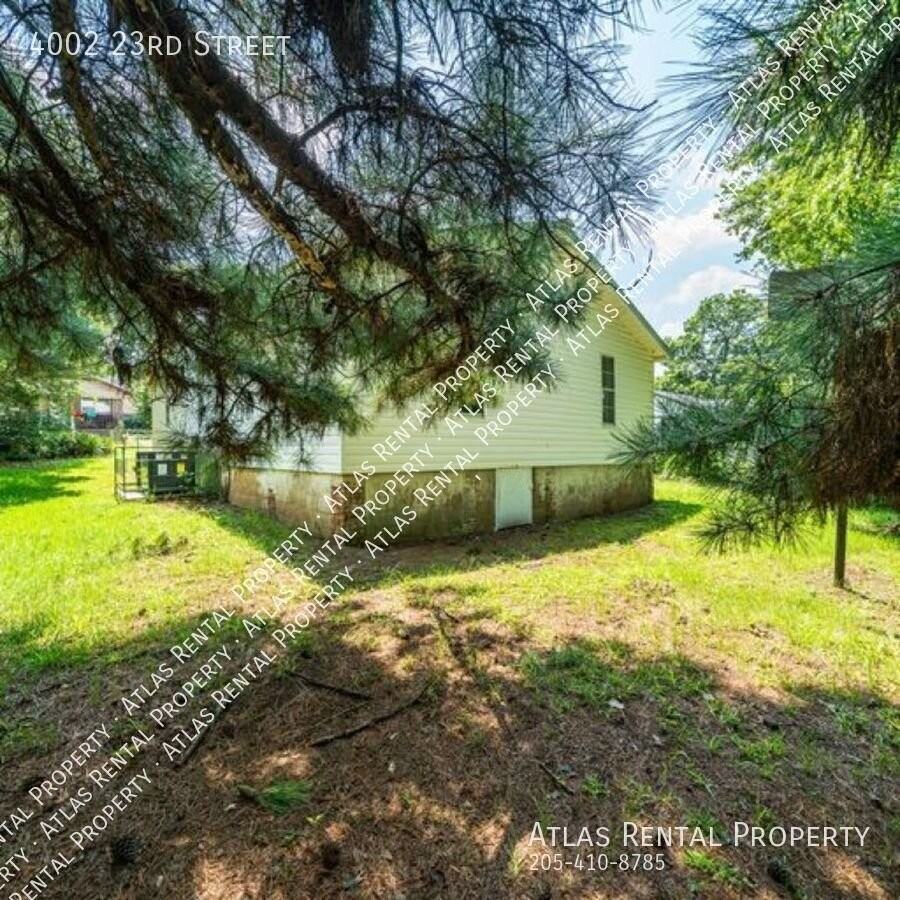 4002 23rd St Ne - Photo 5 of 25