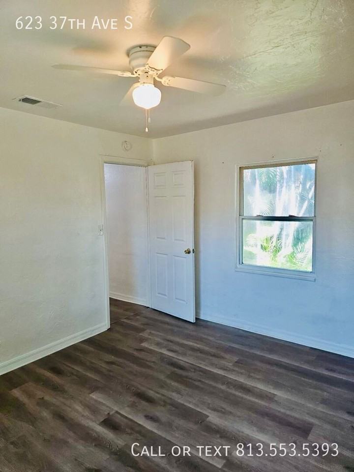 623 37th Ave S - Photo 5 of 42
