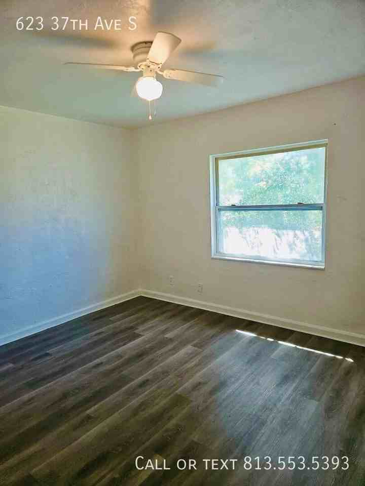 623 37th Ave S - Photo 6 of 42