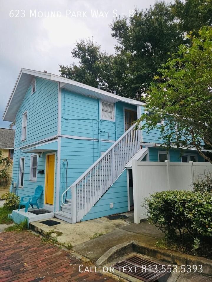 623 Mound Park Way S #B - Photo 2 of 31