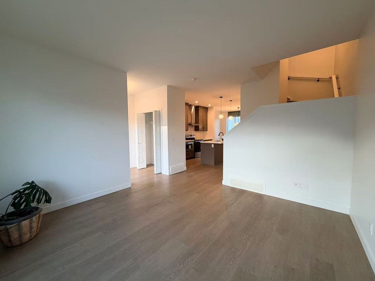 3367 Erlanger Bend Nw - Photo 4 of 20