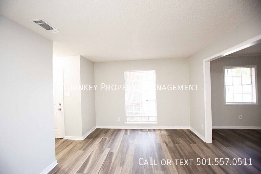 7 Wynne Cir - Photo 4 of 15