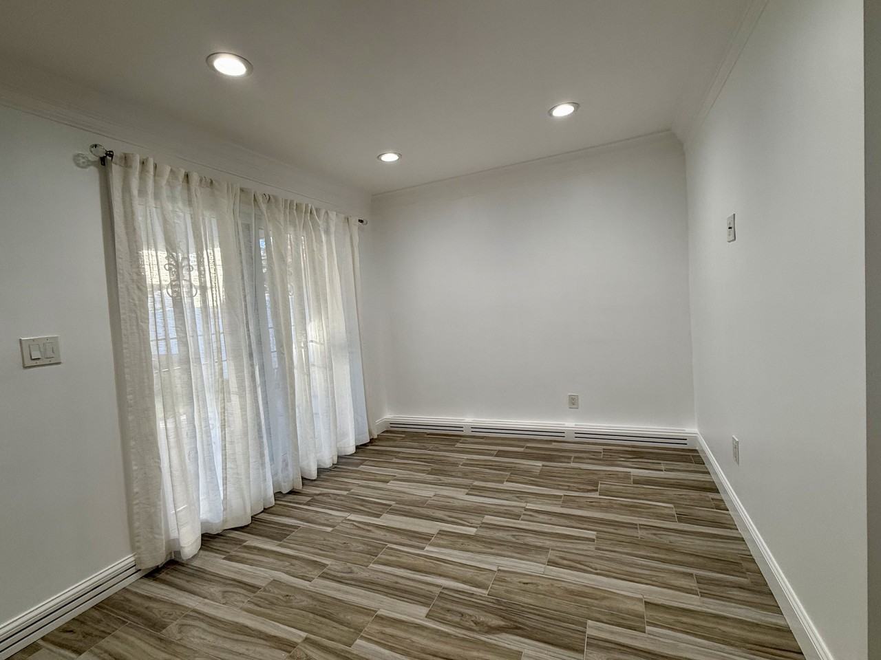 2404 Tiemann Ave #NA - Photo 4 of 10