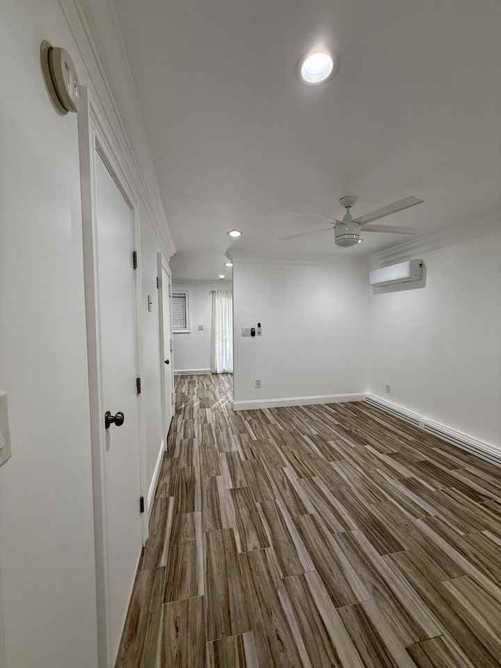 2404 Tiemann Ave #NA - Photo 7 of 10
