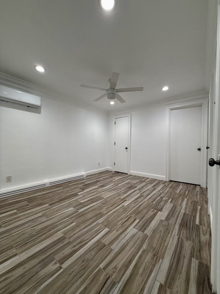 2404 Tiemann Ave #NA - Photo 5 of 10