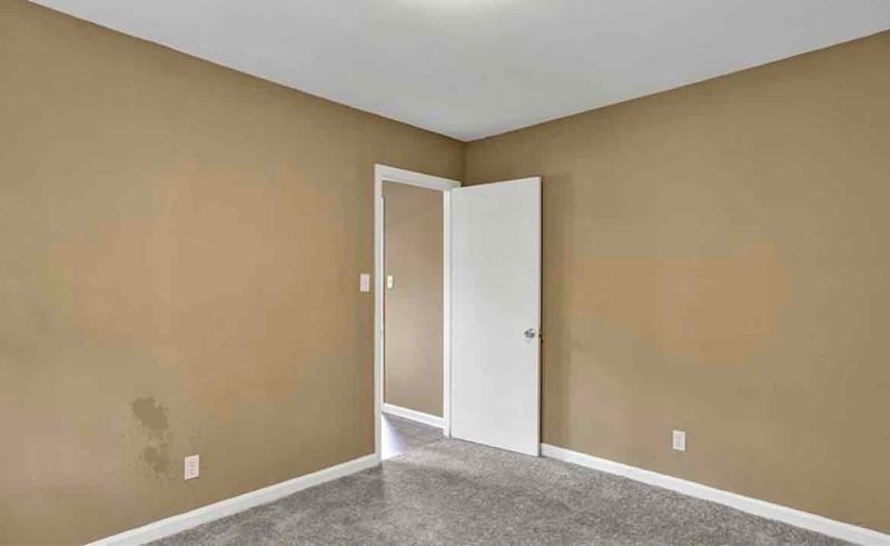 500 Robison Dr - Photo 7 of 11