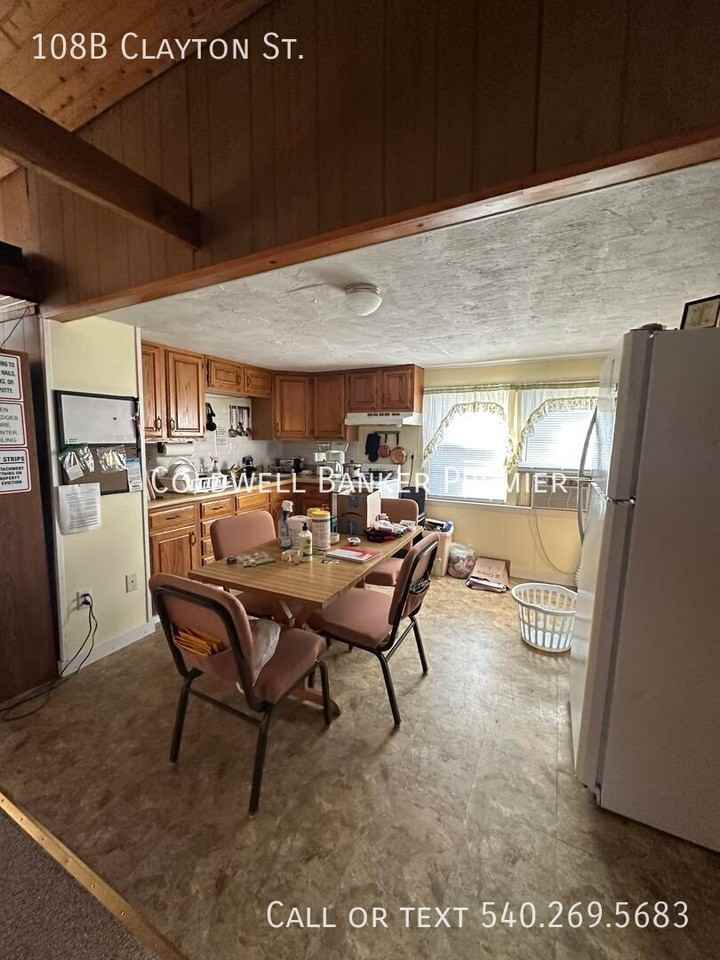 108B Clayton St - Photo 3 of 4