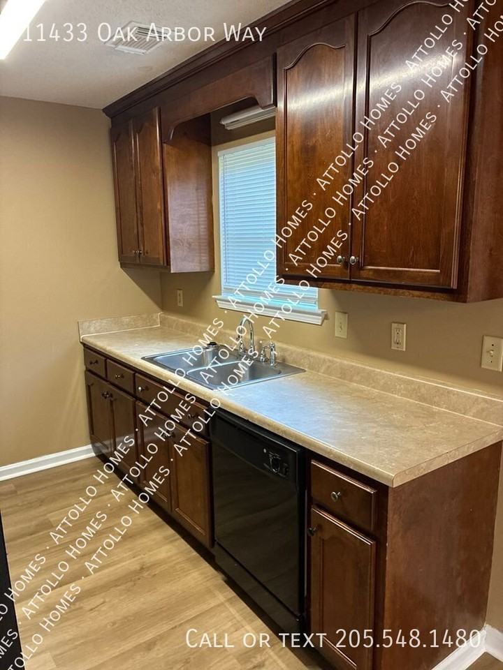 11433 Oak Arbor Way - Photo 6 of 17