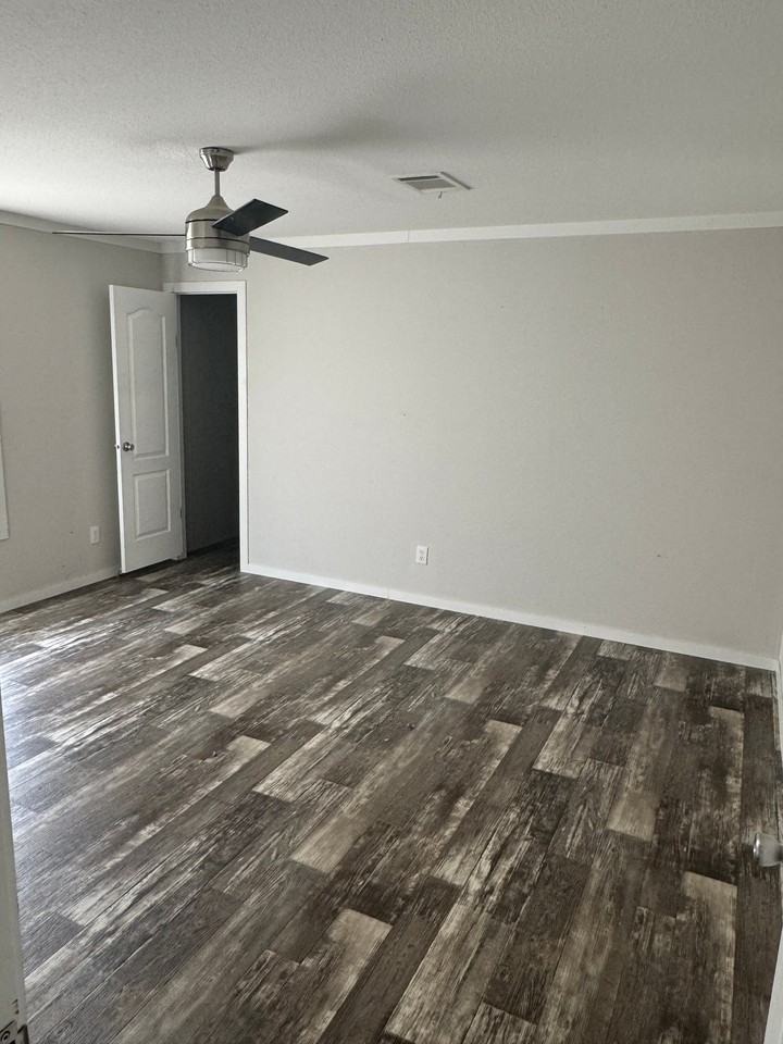 4054 Hwy - Photo 4 of 15