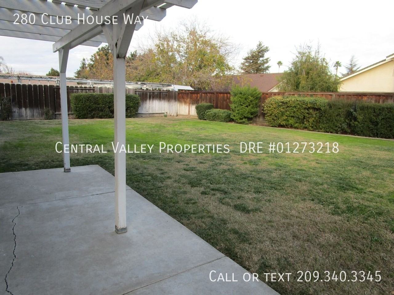 280 Club House Way - Photo 2 of 4