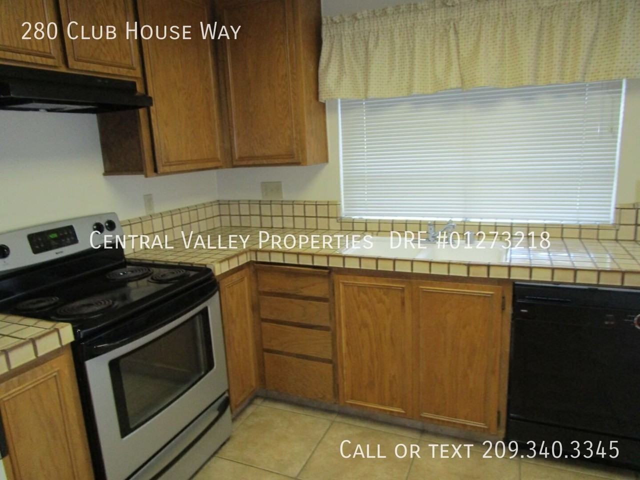280 Club House Way - Photo 4 of 4