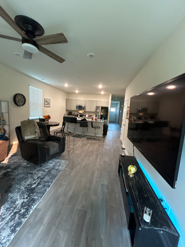 864 Shipley Way Sw - Photo 5 of 14