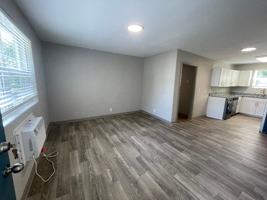 featured image of 1106 W 7th St #1