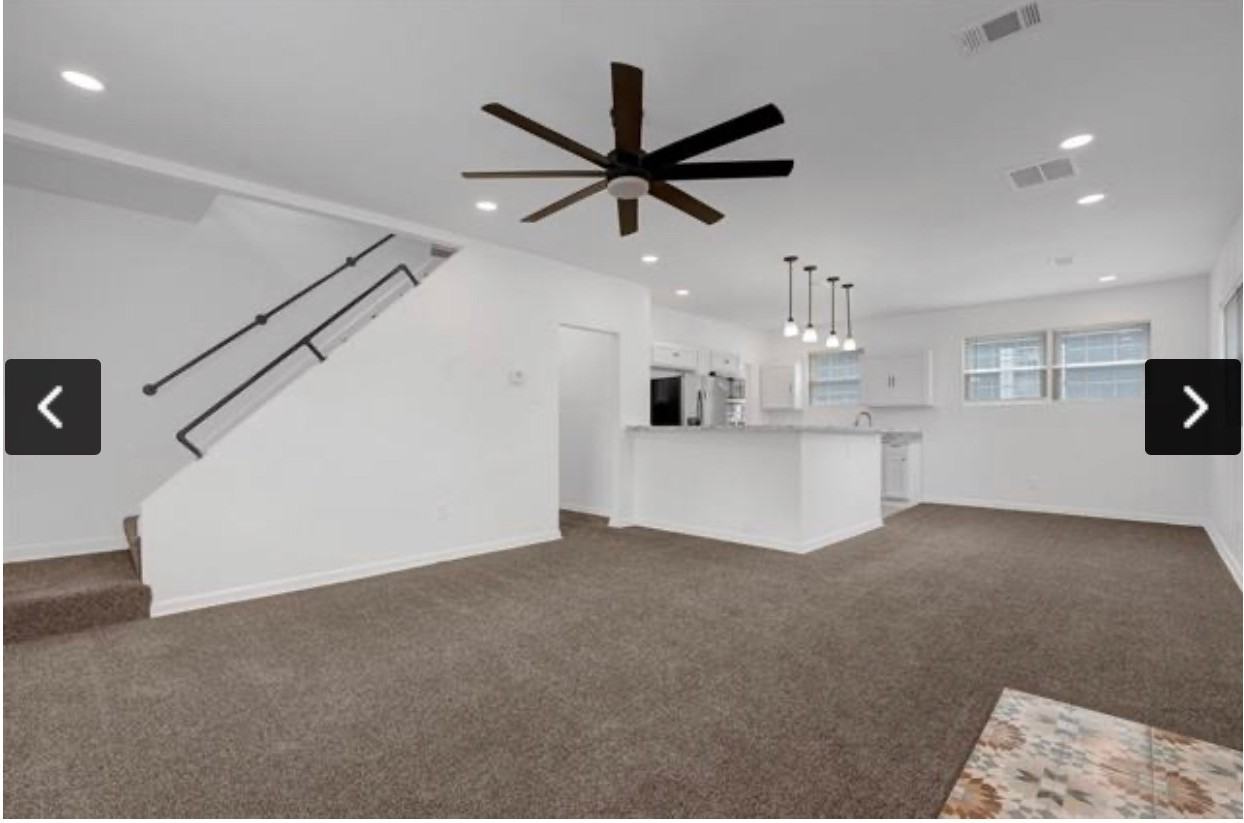 1031 Joseph Pl - Photo 2 of 20