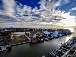 featured image of 6403 Padre Blvd