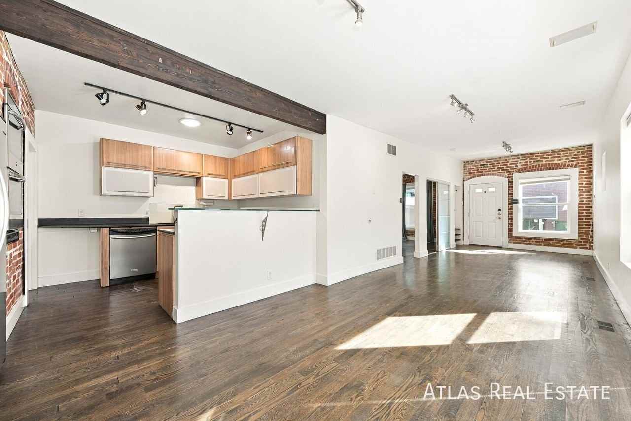 2539 W 27th Ave #L - Photo 3 of 16