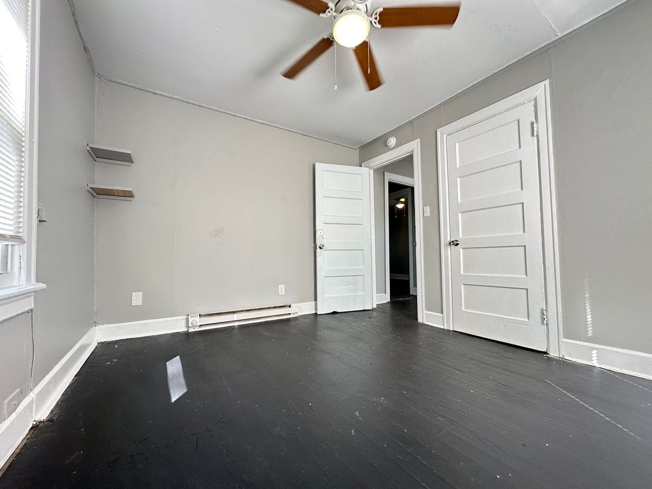 706 Jackson St - Photo 4 of 9