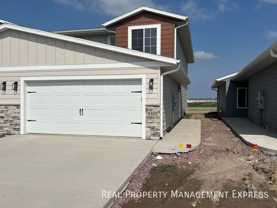 3402 S Heather Ave - Photo 1 of 1