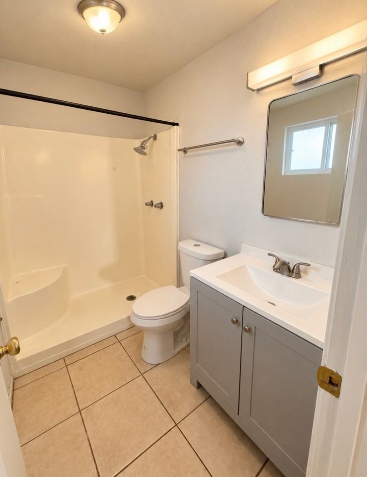 1543 W Roger Rd - Photo 7 of 8