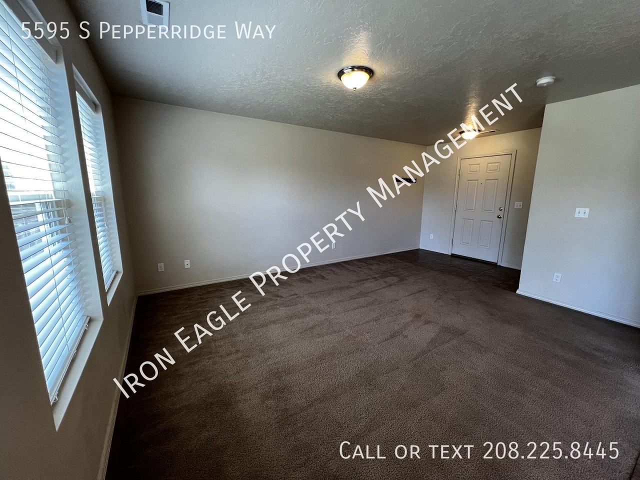 5595 S Pepperridge Way - Photo 4 of 18