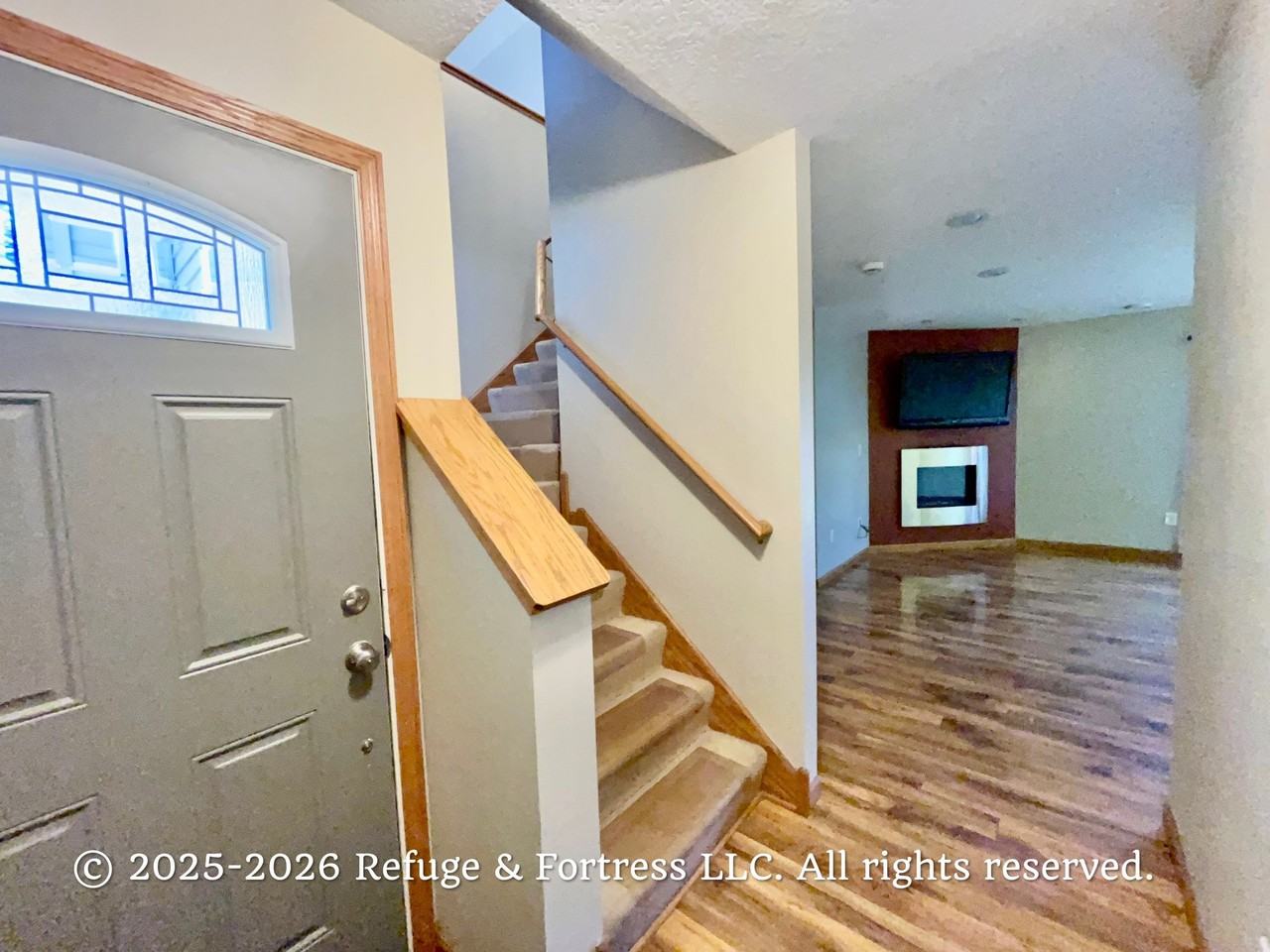 817 Jack Russell Ave - Photo 2 of 16
