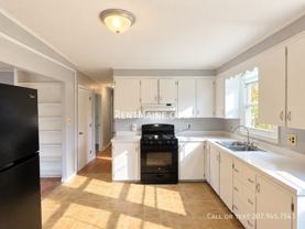 790 Townhouse Rd - Photo 1 of 1