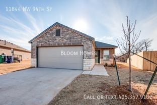 11844 Nw 94th St - Photo 1 of 1