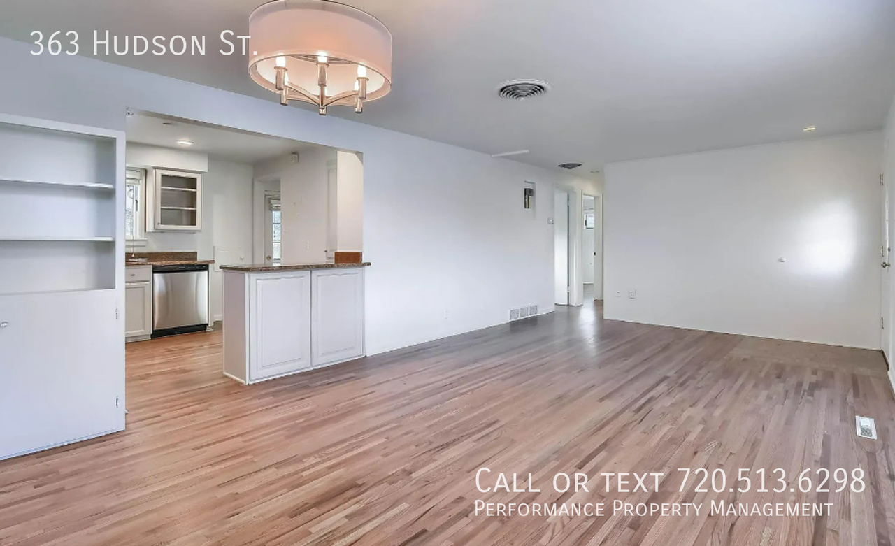 363 Hudson St - Photo 7 of 25