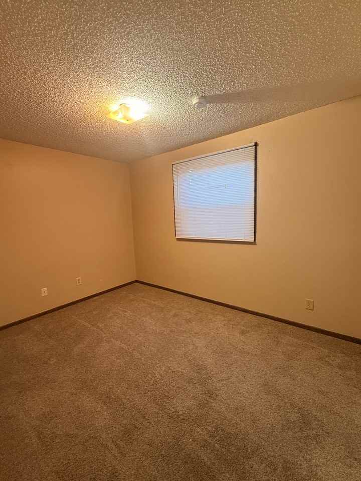 1228 E St #1 - Photo 5 of 6