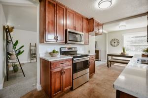 featured image of 3745 Fowler Ave