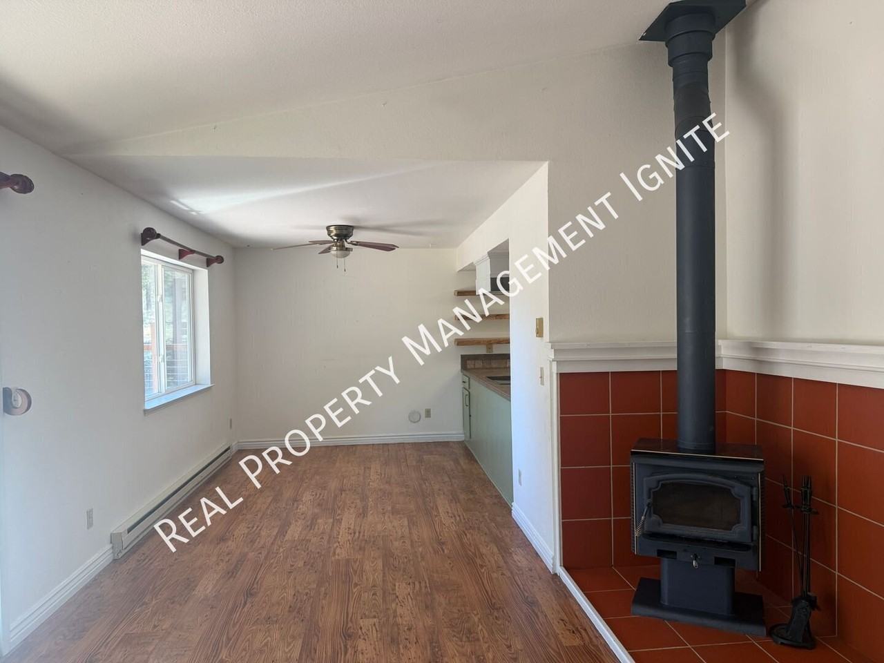 6446 Nw Lynch Ln - Photo 4 of 14