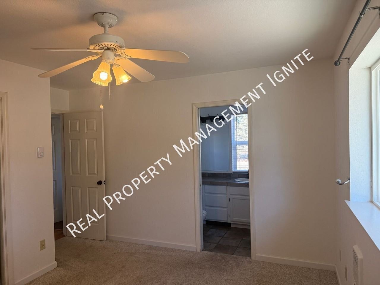 6446 Nw Lynch Ln - Photo 7 of 14