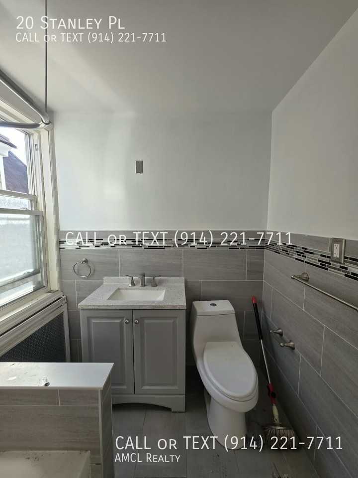 20 Stanley Pl - Photo 4 of 12