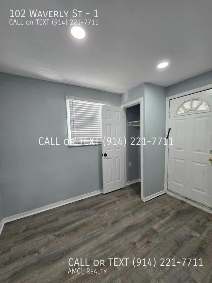 102 Waverly St #1 - Photo 7 of 12