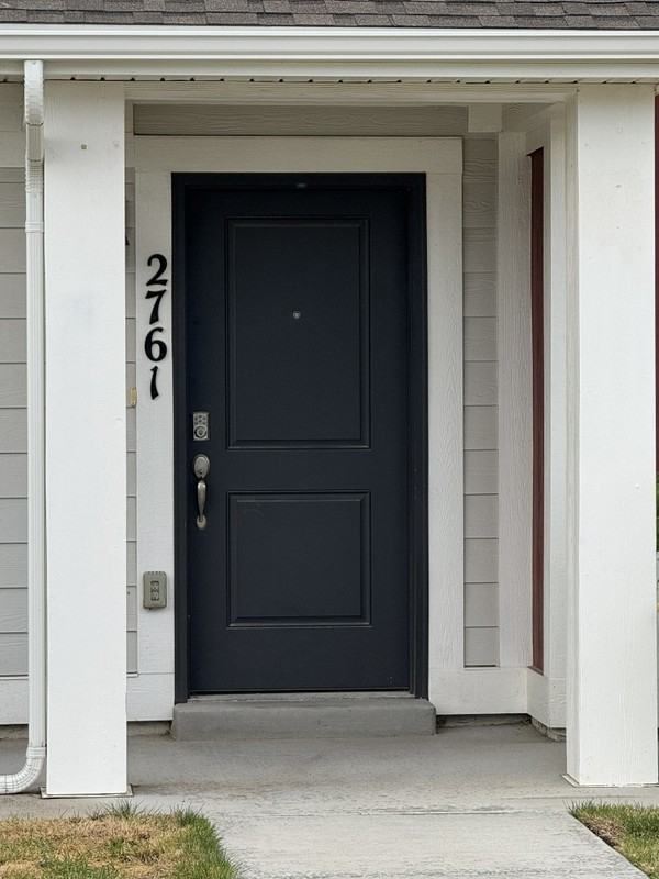 2761 N Airmen Ave - Photo 5 of 16