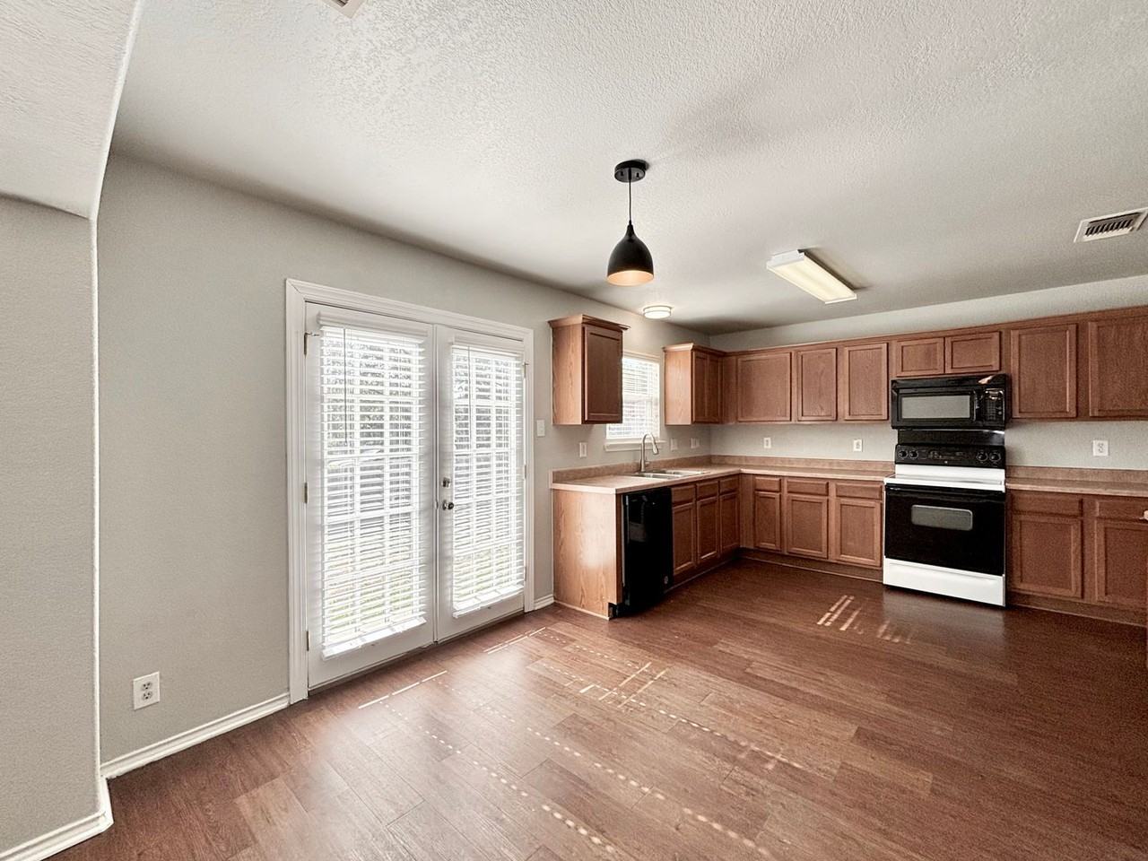 6406 Antares Park - Photo 5 of 21